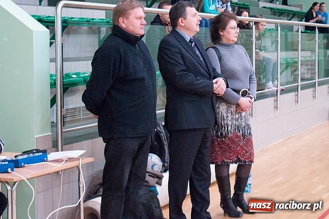 Zdjęcie w galerii na portalu naszraciborz.pl: Piłkarki Szkoły Mistrzostwa Sportowego zwyciężyły w Turnieju Makroregionalnym wiadomości z regionu