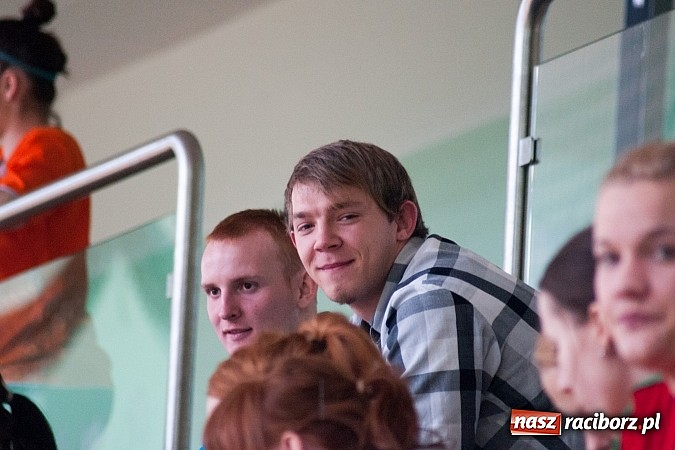 Zdjęcie w galerii na portalu naszraciborz.pl: Piłkarki Szkoły Mistrzostwa Sportowego zwyciężyły w Turnieju Makroregionalnym wiadomości z regionu