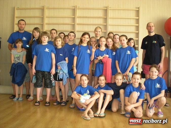 Zdjęcie w galerii na portalu naszraciborz.pl: Pracowity tydzień raciborskich pływaków wiadomości z regionu