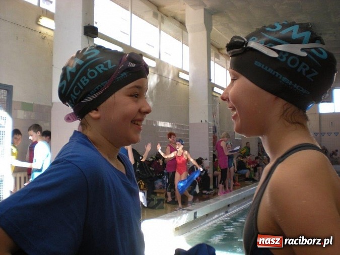 Zdjęcie w galerii na portalu naszraciborz.pl: Pracowity tydzień raciborskich pływaków wiadomości z regionu