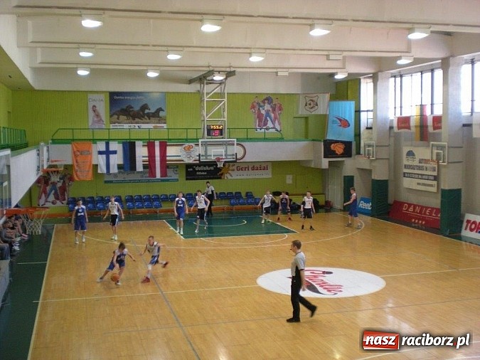 Zdjęcie w galerii na portalu naszraciborz.pl: Pracowity tydzień raciborskich pływaków wiadomości z regionu