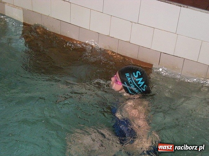 Zdjęcie w galerii na portalu naszraciborz.pl: Pracowity tydzień raciborskich pływaków wiadomości z regionu