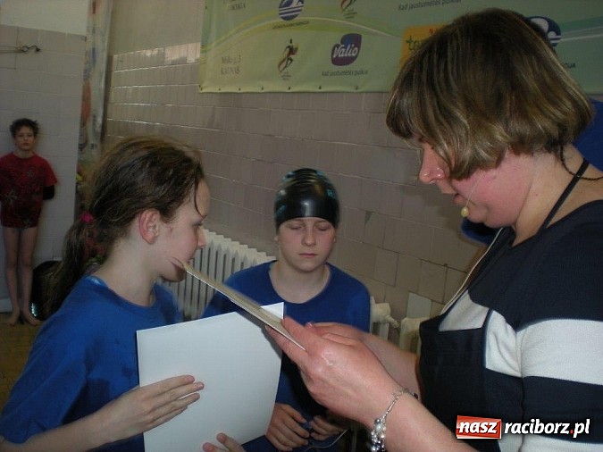 Zdjęcie w galerii na portalu naszraciborz.pl: Pracowity tydzień raciborskich pływaków wiadomości z regionu