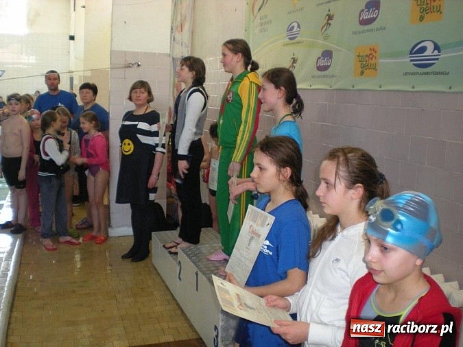 Zdjęcie w galerii na portalu naszraciborz.pl: Pracowity tydzień raciborskich pływaków wiadomości z regionu