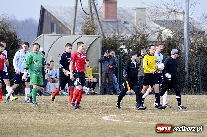 Zdjęcie w galerii na portalu naszraciborz.pl: Markowice pierwszym pogromcą Pawłowa wiadomości z regionu