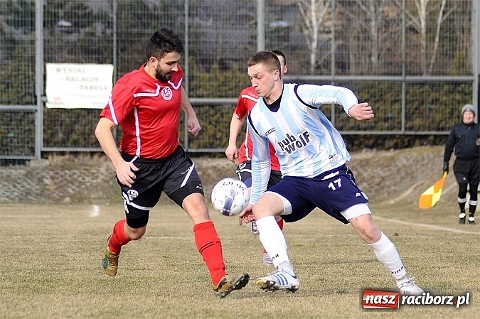Zdjęcie w galerii na portalu naszraciborz.pl: Markowice pierwszym pogromcą Pawłowa wiadomości z regionu