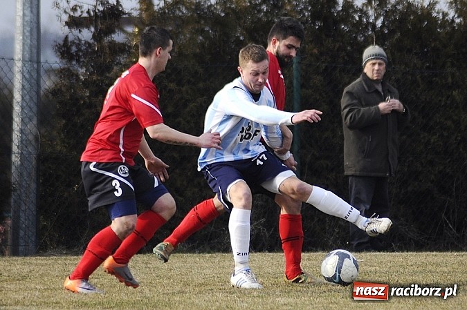 Zdjęcie w galerii na portalu naszraciborz.pl: Markowice pierwszym pogromcą Pawłowa wiadomości z regionu