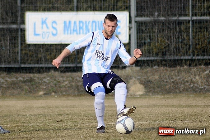 Zdjęcie w galerii na portalu naszraciborz.pl: Markowice pierwszym pogromcą Pawłowa wiadomości z regionu