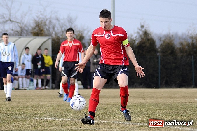 Zdjęcie w galerii na portalu naszraciborz.pl: Markowice pierwszym pogromcą Pawłowa wiadomości z regionu