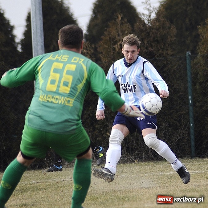 Zdjęcie w galerii na portalu naszraciborz.pl: Markowice pierwszym pogromcą Pawłowa wiadomości z regionu