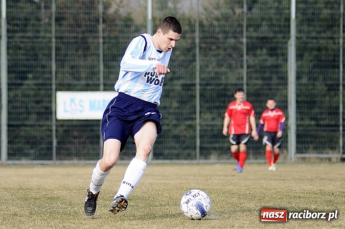 Zdjęcie w galerii na portalu naszraciborz.pl: Markowice pierwszym pogromcą Pawłowa wiadomości z regionu