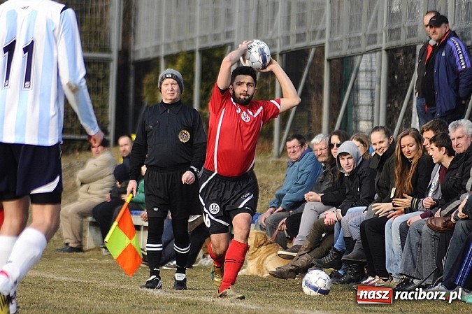 Zdjęcie w galerii na portalu naszraciborz.pl: Markowice pierwszym pogromcą Pawłowa wiadomości z regionu
