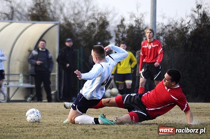 Zdjęcie w galerii na portalu naszraciborz.pl: Markowice pierwszym pogromcą Pawłowa wiadomości z regionu