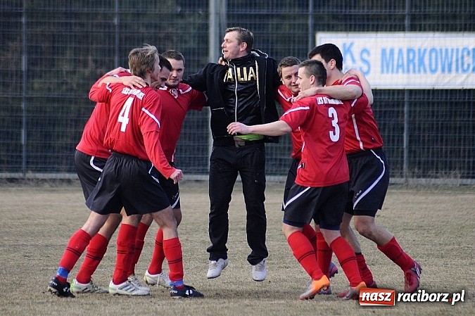 Zdjęcie w galerii na portalu naszraciborz.pl: Markowice pierwszym pogromcą Pawłowa wiadomości z regionu