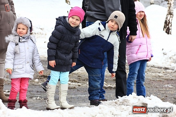 Zdjęcie w galerii na portalu naszraciborz.pl: Wielkanocna procesja konna w Bieńkowicach wiadomości z regionu