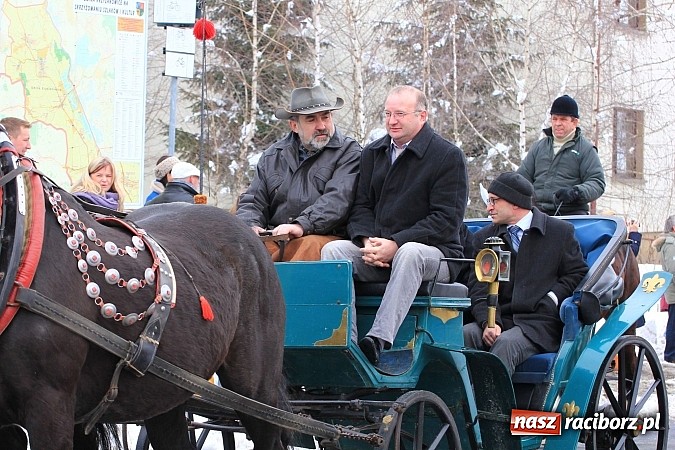 Zdjęcie w galerii na portalu naszraciborz.pl: Wielkanocna procesja konna w Bieńkowicach wiadomości z regionu