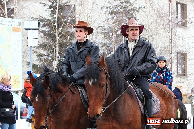 Zdjęcie w galerii na portalu naszraciborz.pl: Wielkanocna procesja konna w Bieńkowicach wiadomości z regionu