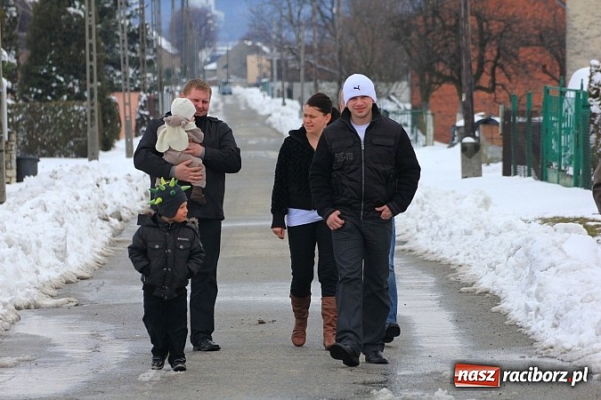 Zdjęcie w galerii na portalu naszraciborz.pl: Wielkanocna procesja konna w Bieńkowicach wiadomości z regionu