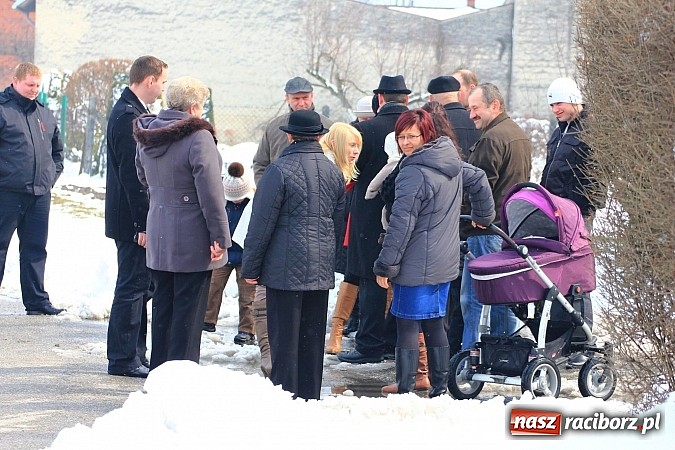 Zdjęcie w galerii na portalu naszraciborz.pl: Wielkanocna procesja konna w Bieńkowicach wiadomości z regionu