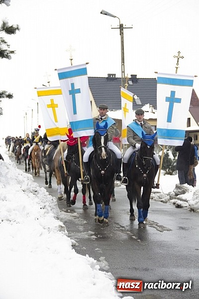 Zdjęcie w galerii na portalu naszraciborz.pl: W Raciborzu-Sudole zima jeźdźcom niestraszna. Przyjechał nawet szef Solidarności wiadomości z regionu