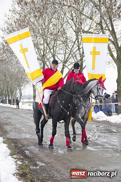 Zdjęcie w galerii na portalu naszraciborz.pl: W Raciborzu-Sudole zima jeźdźcom niestraszna. Przyjechał nawet szef Solidarności wiadomości z regionu