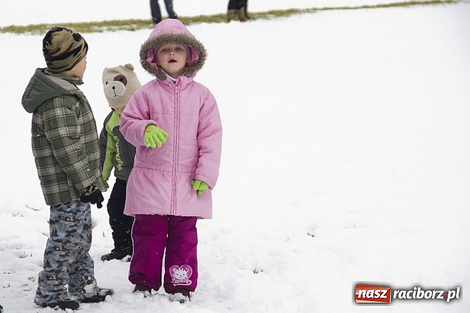 Zdjęcie w galerii na portalu naszraciborz.pl: W Raciborzu-Sudole zima jeźdźcom niestraszna. Przyjechał nawet szef Solidarności wiadomości z regionu