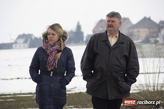 Zdjęcie w galerii na portalu naszraciborz.pl: W Raciborzu-Sudole zima jeźdźcom niestraszna. Przyjechał nawet szef Solidarności wiadomości z regionu