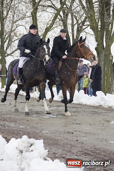 Zdjęcie w galerii na portalu naszraciborz.pl: W Raciborzu-Sudole zima jeźdźcom niestraszna. Przyjechał nawet szef Solidarności wiadomości z regionu