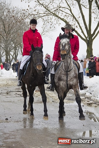Zdjęcie w galerii na portalu naszraciborz.pl: W Raciborzu-Sudole zima jeźdźcom niestraszna. Przyjechał nawet szef Solidarności wiadomości z regionu