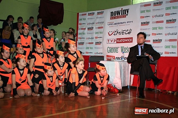 Zdjęcie w galerii na portalu naszraciborz.pl: Wspaniały jubileusz. Zespół taneczny 