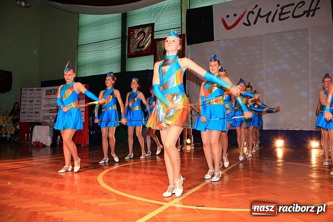 Zdjęcie w galerii na portalu naszraciborz.pl: Wspaniały jubileusz. Zespół taneczny 