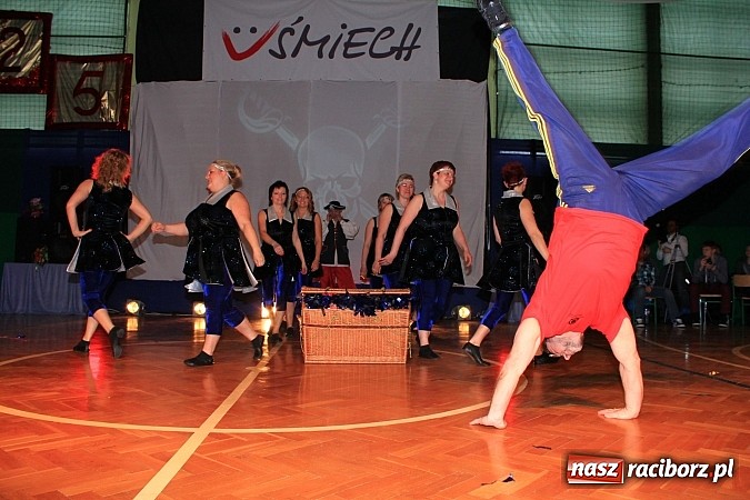 Zdjęcie w galerii na portalu naszraciborz.pl: Wspaniały jubileusz. Zespół taneczny 