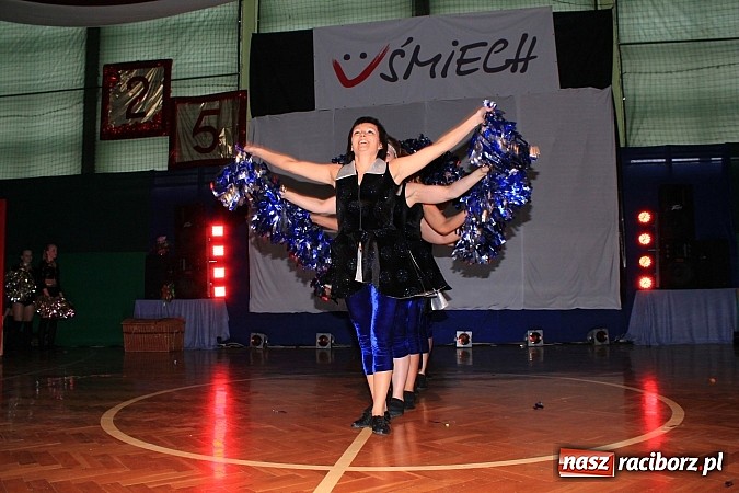 Zdjęcie w galerii na portalu naszraciborz.pl: Wspaniały jubileusz. Zespół taneczny 