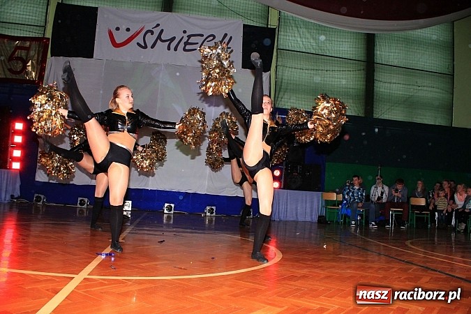 Zdjęcie w galerii na portalu naszraciborz.pl: Wspaniały jubileusz. Zespół taneczny 