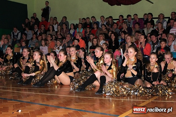 Zdjęcie w galerii na portalu naszraciborz.pl: Wspaniały jubileusz. Zespół taneczny 