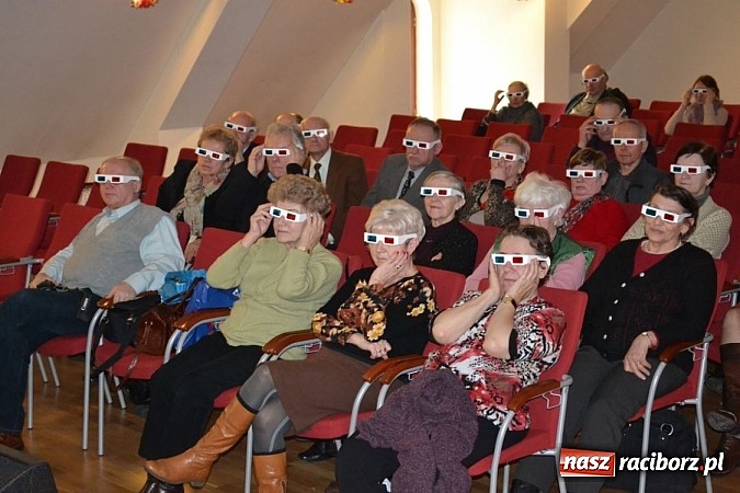 Zdjęcie w galerii na portalu naszraciborz.pl:  II Zamkowe Spotkanie Odkrywców Tajemnic wiadomości z regionu