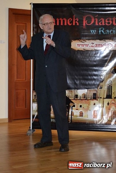 Zdjęcie w galerii na portalu naszraciborz.pl:  II Zamkowe Spotkanie Odkrywców Tajemnic wiadomości z regionu