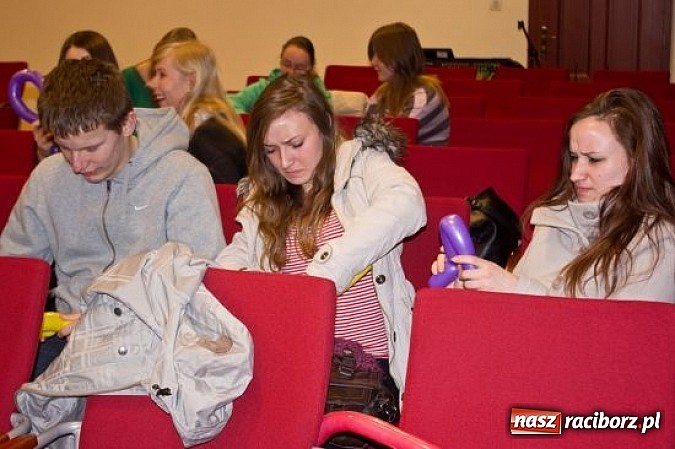 Zdjęcie w galerii na portalu naszraciborz.pl: Możesz nieść radość z doktorem Clownem wiadomości z regionu