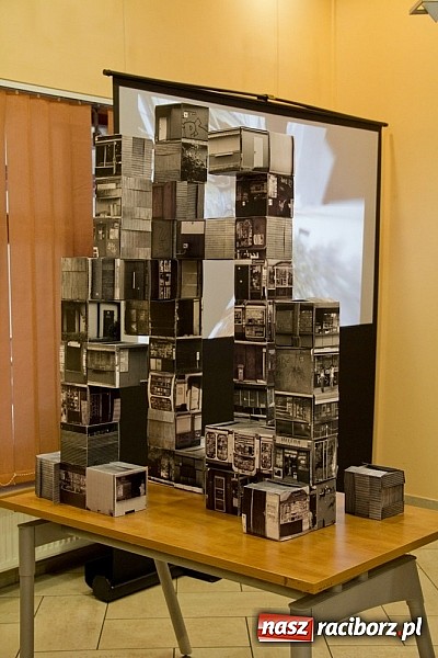 Zdjęcie w galerii na portalu naszraciborz.pl: Odjechani raciborzanie - wystawa w RCI wiadomości z regionu