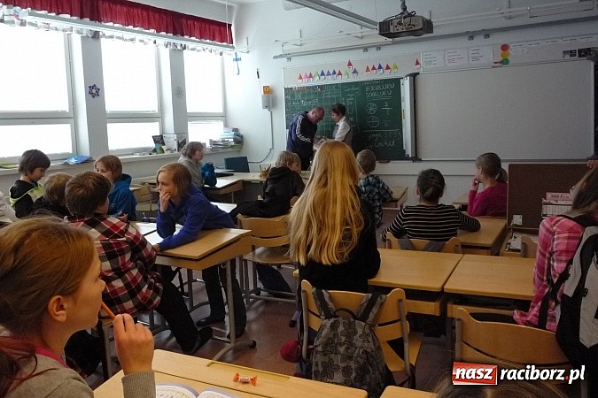 Zdjęcie w galerii na portalu naszraciborz.pl: Z Tworkowa do dalekiej Finlandii wiadomości z regionu