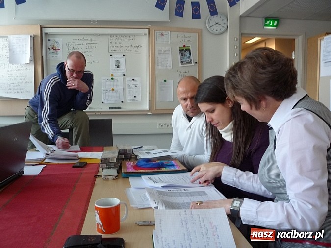 Zdjęcie w galerii na portalu naszraciborz.pl: Z Tworkowa do dalekiej Finlandii wiadomości z regionu