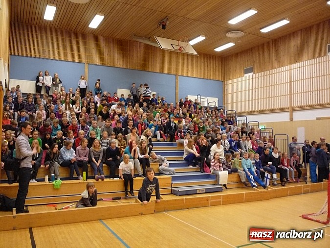 Zdjęcie w galerii na portalu naszraciborz.pl: Z Tworkowa do dalekiej Finlandii wiadomości z regionu