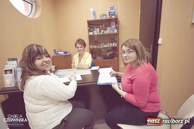 Zdjęcie w galerii na portalu naszraciborz.pl: Wiosenna przemiana Ewy i Weroniki wiadomości z regionu