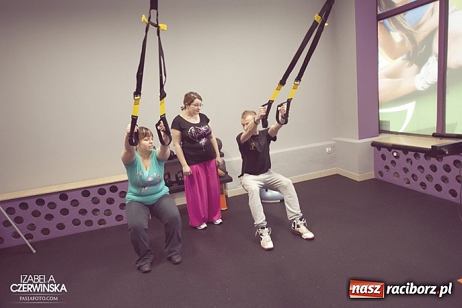 Zdjęcie w galerii na portalu naszraciborz.pl: Wiosenna przemiana Ewy i Weroniki wiadomości z regionu