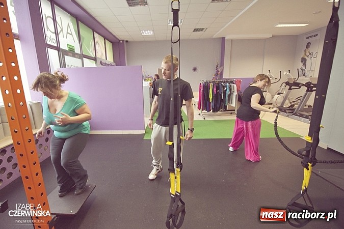 Zdjęcie w galerii na portalu naszraciborz.pl: Wiosenna przemiana Ewy i Weroniki wiadomości z regionu