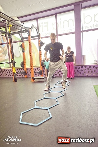 Zdjęcie w galerii na portalu naszraciborz.pl: Wiosenna przemiana Ewy i Weroniki wiadomości z regionu