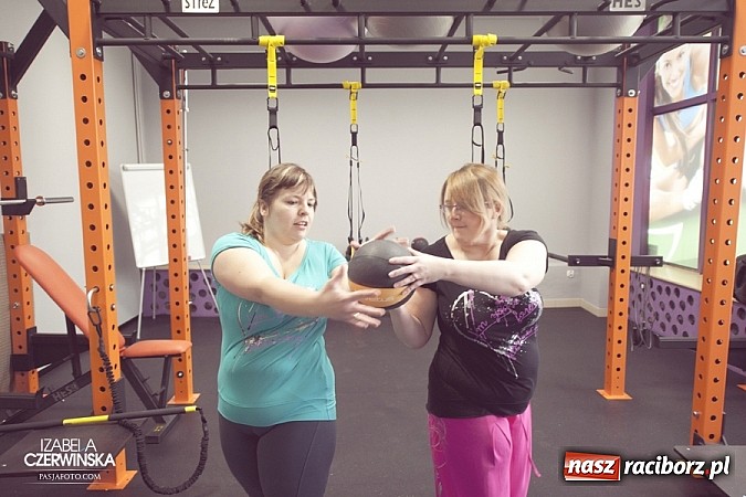 Zdjęcie w galerii na portalu naszraciborz.pl: Wiosenna przemiana Ewy i Weroniki wiadomości z regionu