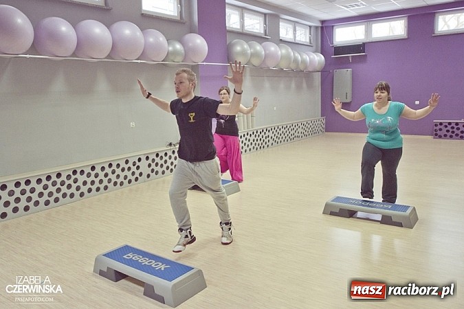 Zdjęcie w galerii na portalu naszraciborz.pl: Wiosenna przemiana Ewy i Weroniki wiadomości z regionu