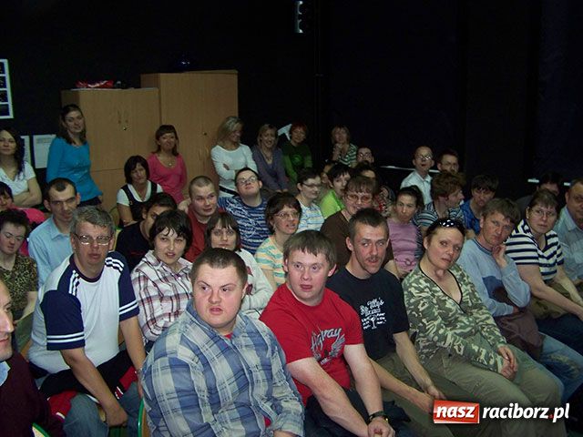 Zdjęcie w galerii na portalu naszraciborz.pl: Duchy w Gimnajzum Nr 5 wiadomości z regionu