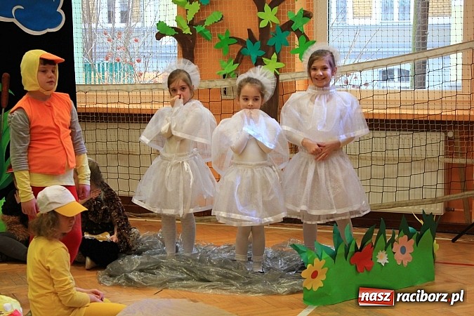 Zdjęcie w galerii na portalu naszraciborz.pl: SP 13 - szkoła otwarta dla przedszkolaków wiadomości z regionu